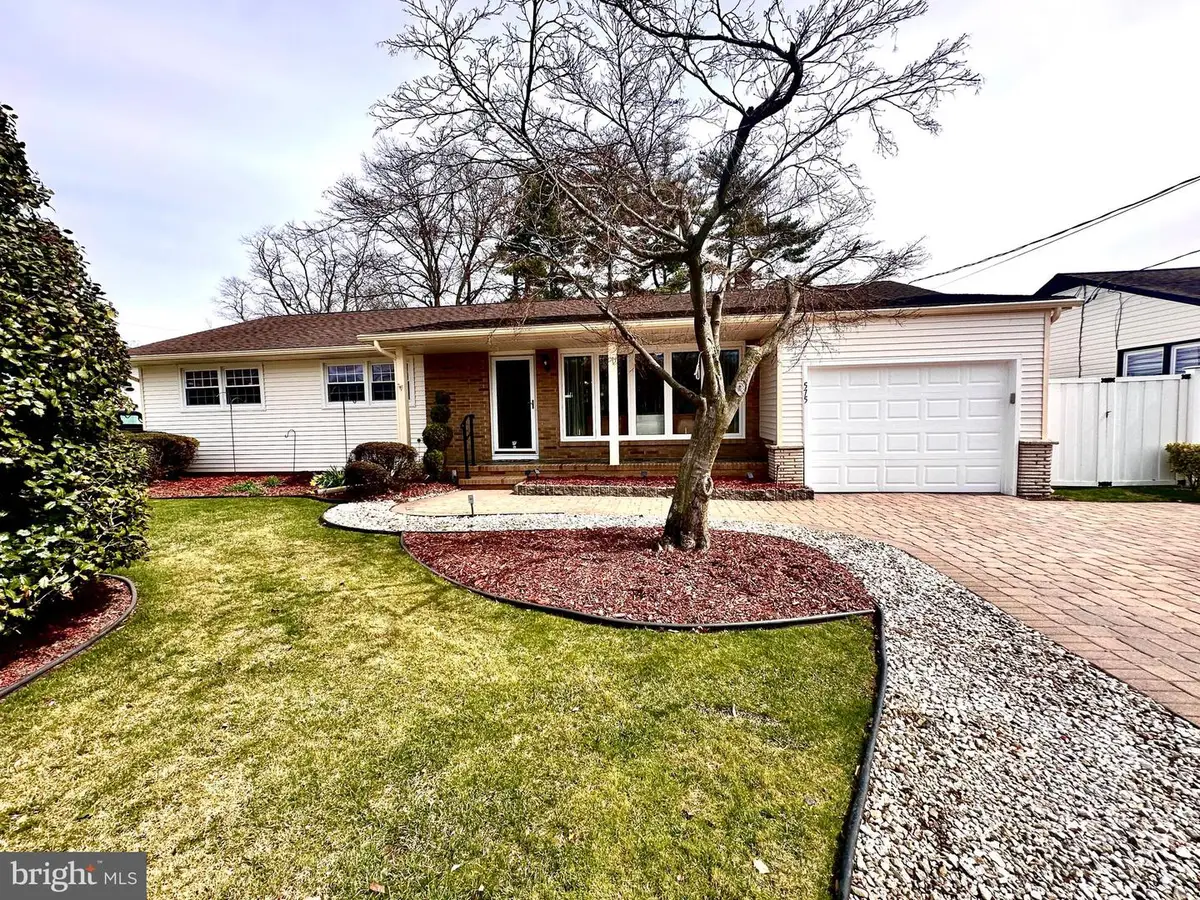 575 Royal Dr, Vineland, NJ 08360 - #1