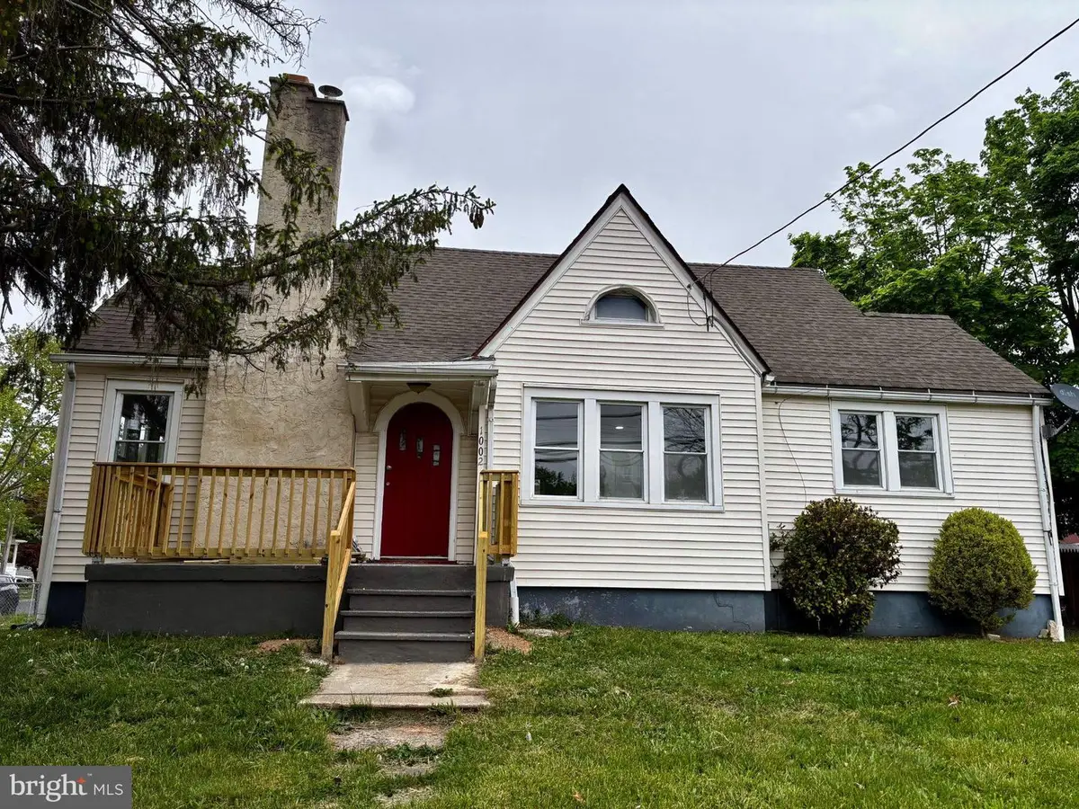 1002 E Chestnut Ave, Vineland, NJ 08360 - #1