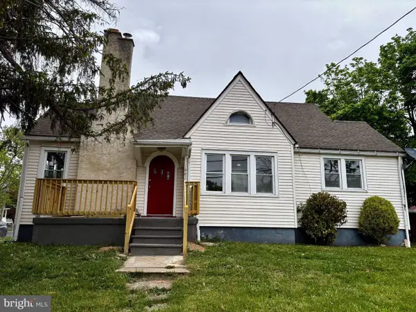 1002 E Chestnut Ave, VINELAND, NJ 08360
