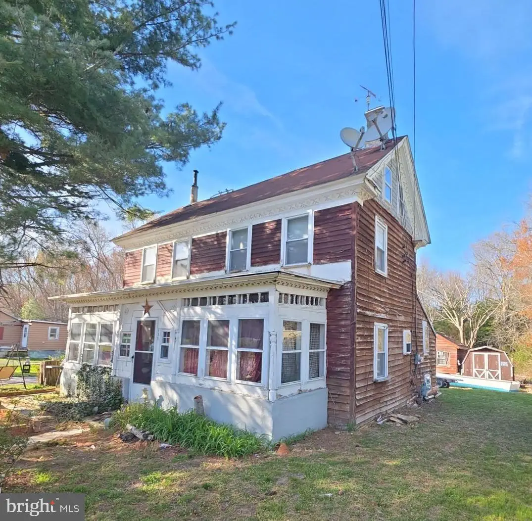 305 Main St, Newport, NJ 08345 - #1