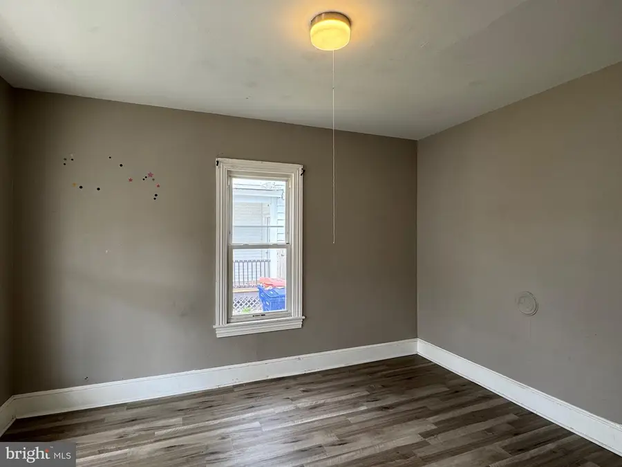 223 S 4th St, Millville, NJ 08332 - #2