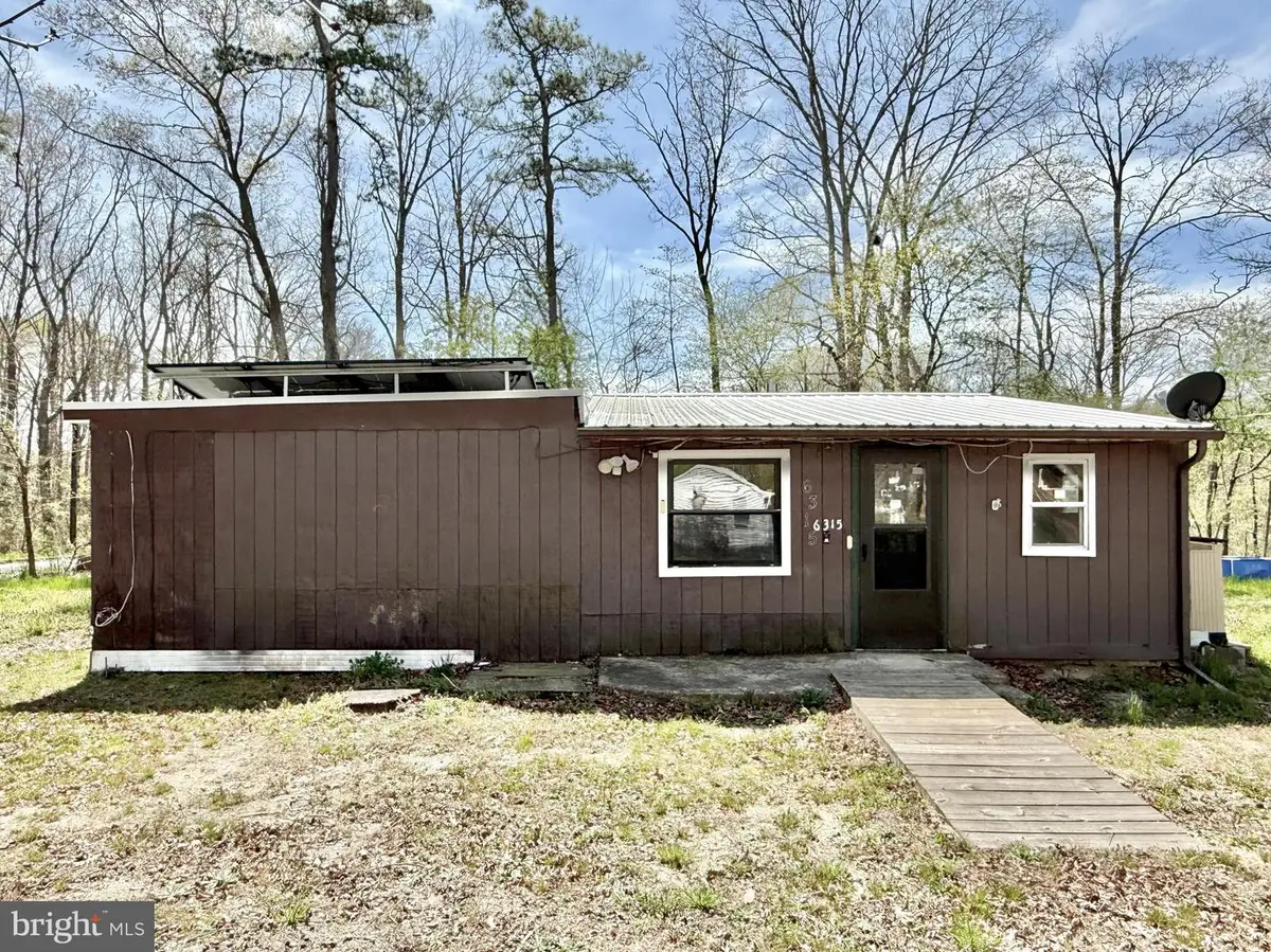 6315 Whittier Dr, Millville, NJ 08332 - #1