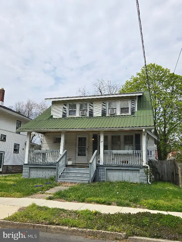 4 Howard St, VINELAND, NJ 08360