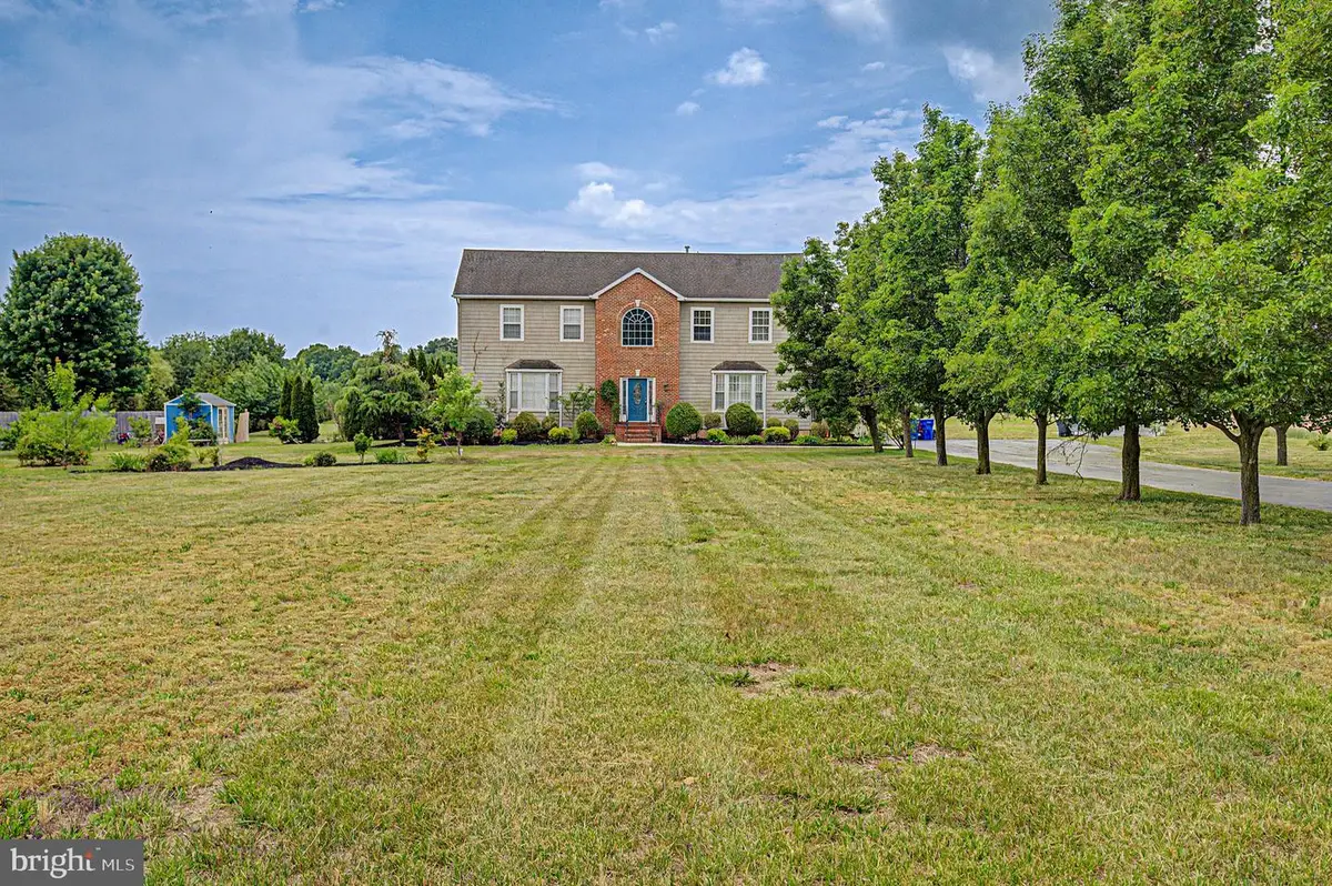 8101 W Buckshutem Rd, Millville, NJ 08332 - #1