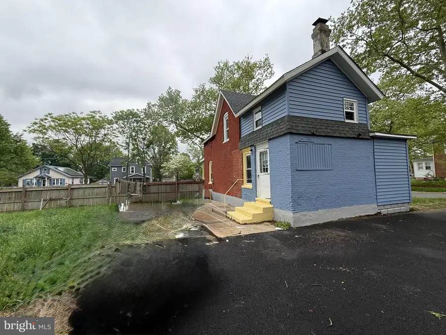 221 S 4th St, Vineland, NJ 08360 - #3