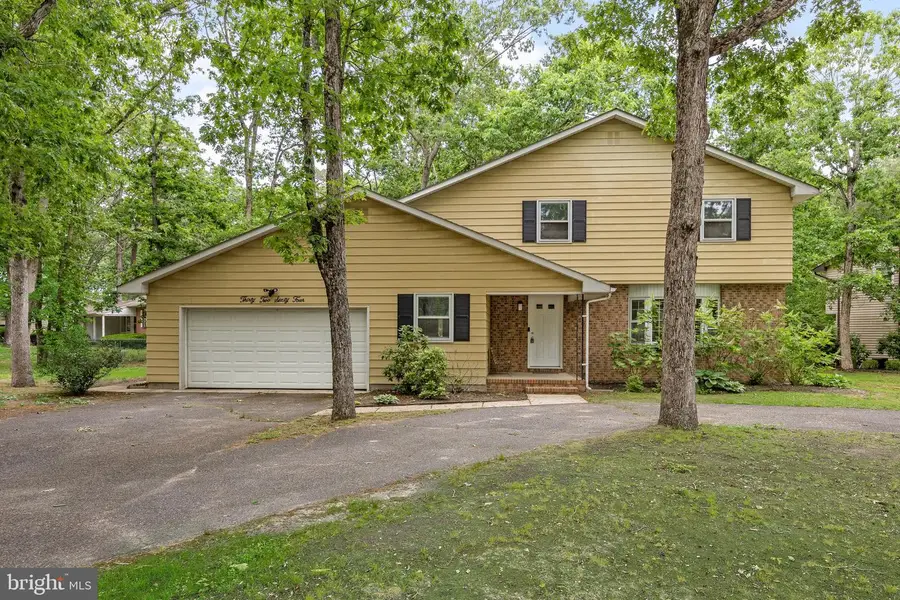3264 Swan Dr, Vineland, NJ 08361 - #2