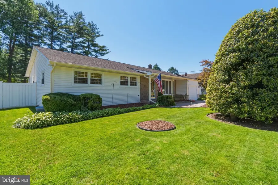 575 Royal Dr, Vineland, NJ 08360 - #3
