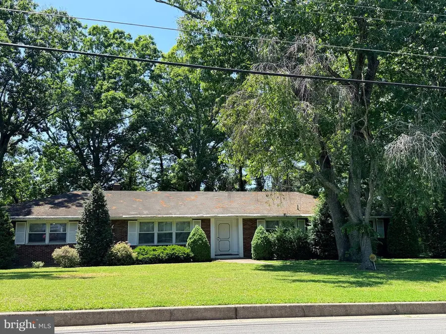 8 Oak Drive, Bridgeton, NJ 08302 - #2