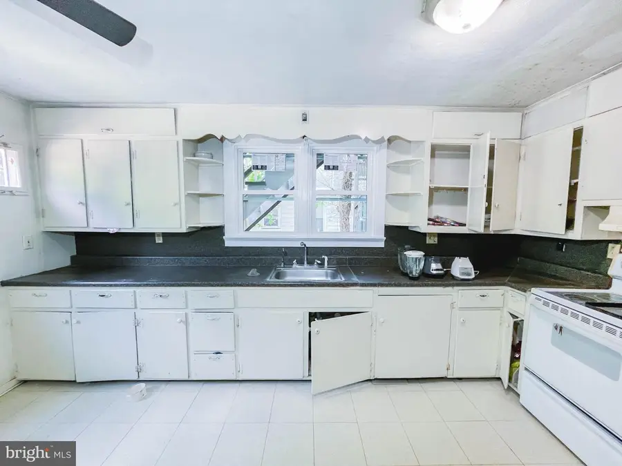 197 Atlantic St, Bridgeton, NJ 08302 - #3