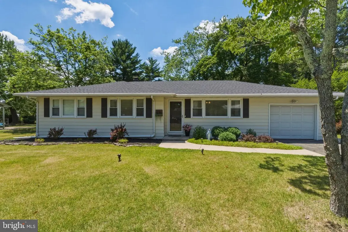 2493 Barry Dr, Vineland, NJ 08361 - #1