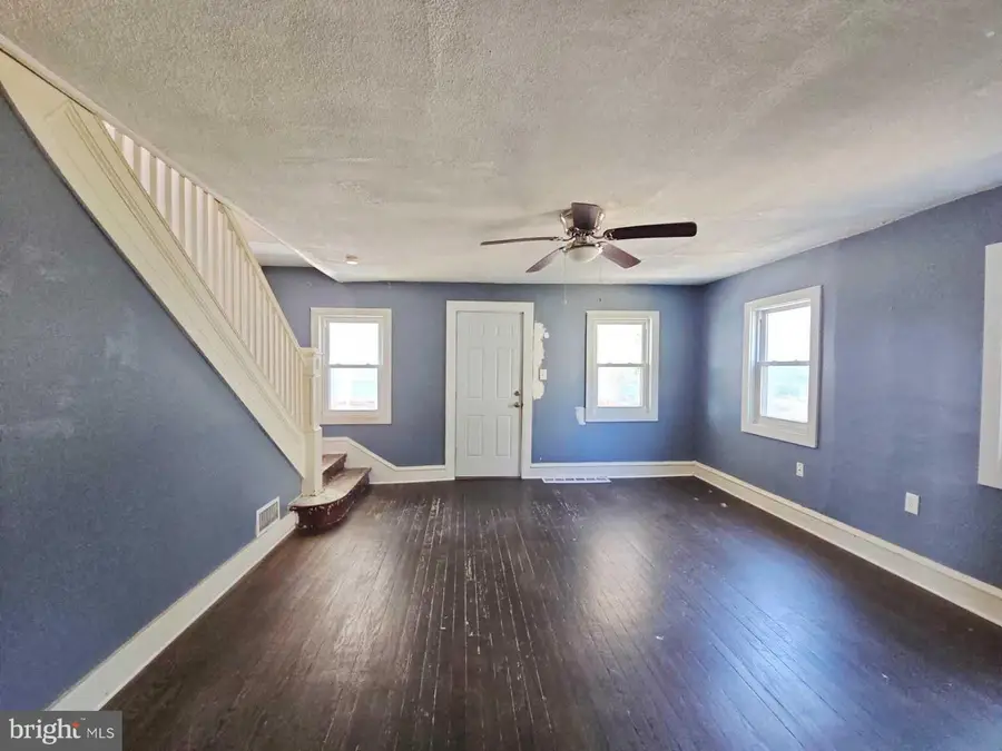 537 N Laurel St, Bridgeton, NJ 08302 - #3