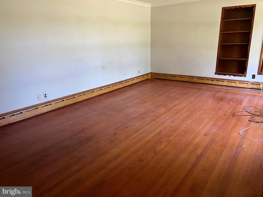 571 And 533 W Sherman Ave, Vineland, NJ 08360 - #2