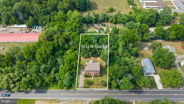 1032 W Oak Rd, VINELAND, NJ 08360
