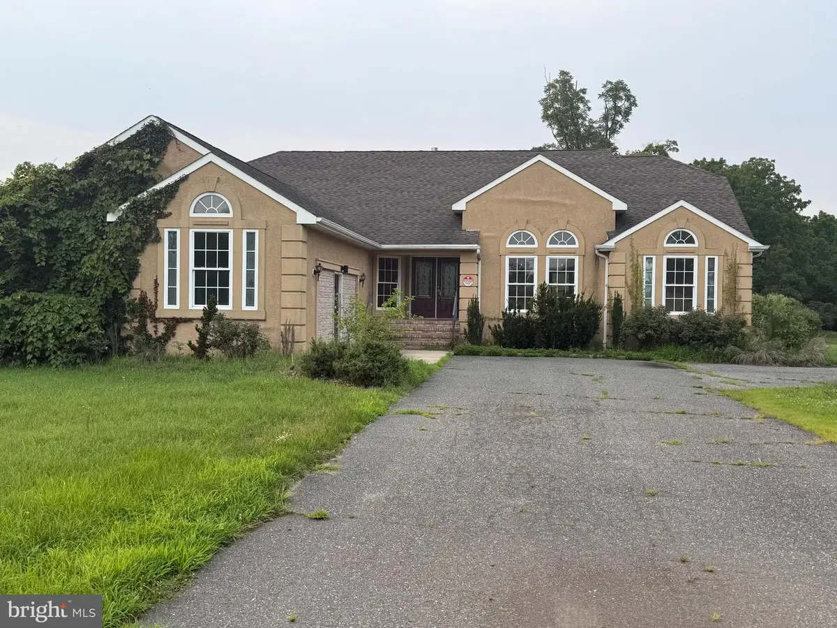 340 Reeves Rd, Bridgeton, NJ 08302 - #1