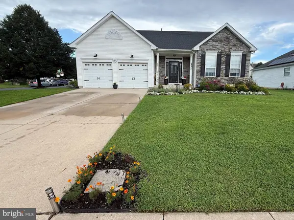 730 Amber Ln, VINELAND, NJ 08360