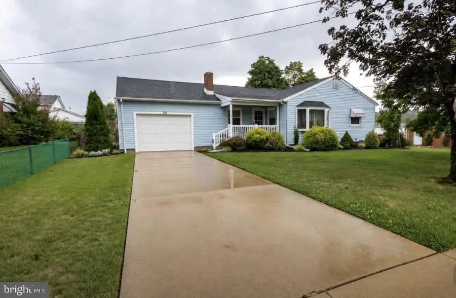 725 S Myrtle St, Vineland, NJ 08360 - #2