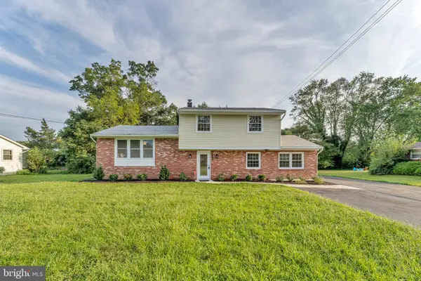 1869 Monarch Ln, VINELAND, NJ 08361