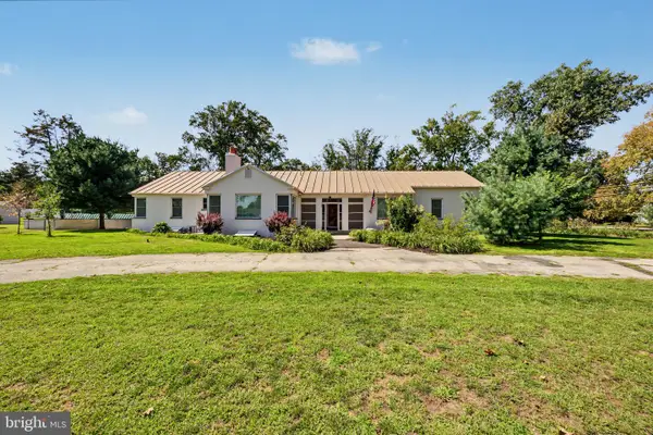 2245 E Landis Ave, VINELAND, NJ 08361
