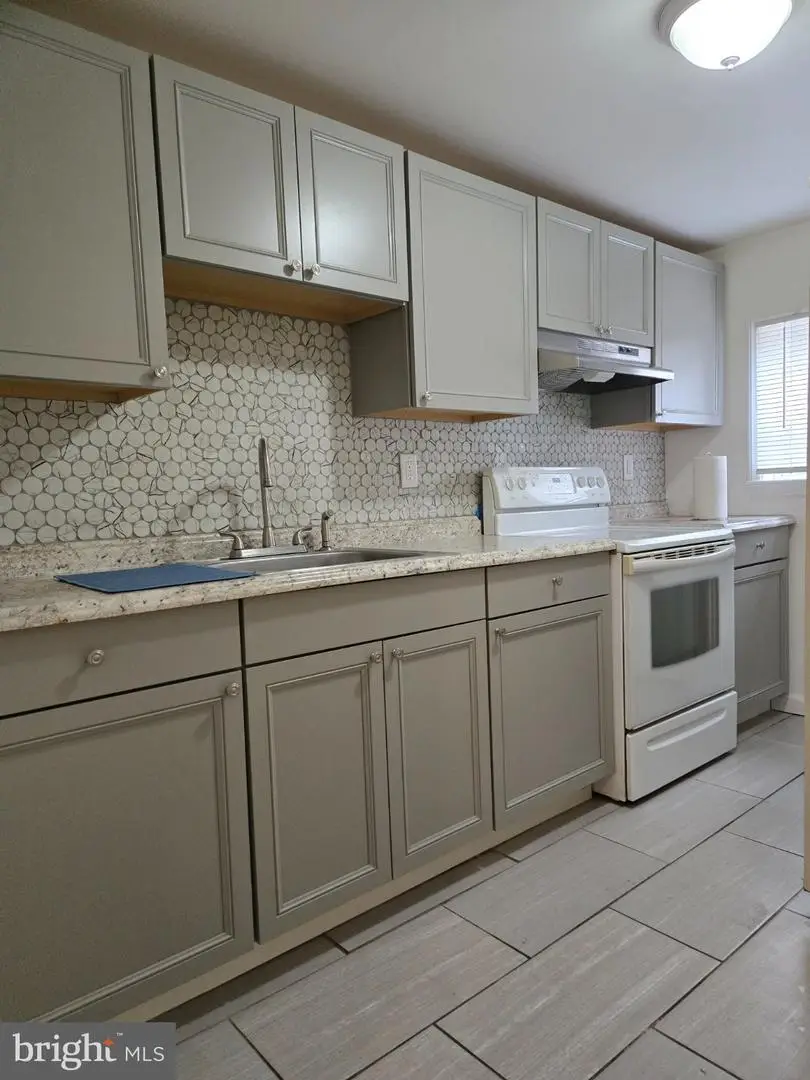 316 Garrison Ave, Millville, NJ 08332 - #2