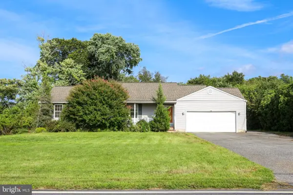 2075 Venezia Ave, VINELAND, NJ 08361