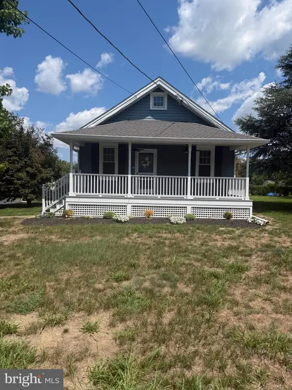 1372 E Walnut Rd, VINELAND, NJ 08361