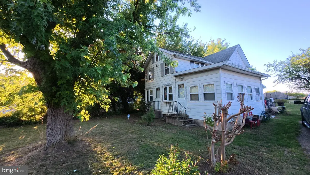 647 Buckshutem Rd, Bridgeton, NJ 08302 - #1