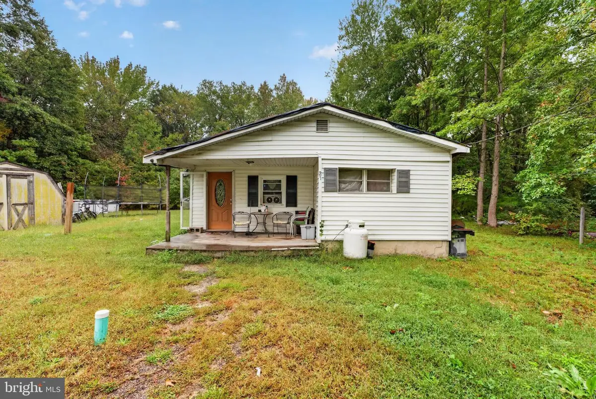 21 Cain Ave, Leesburg, NJ 08327 - #1