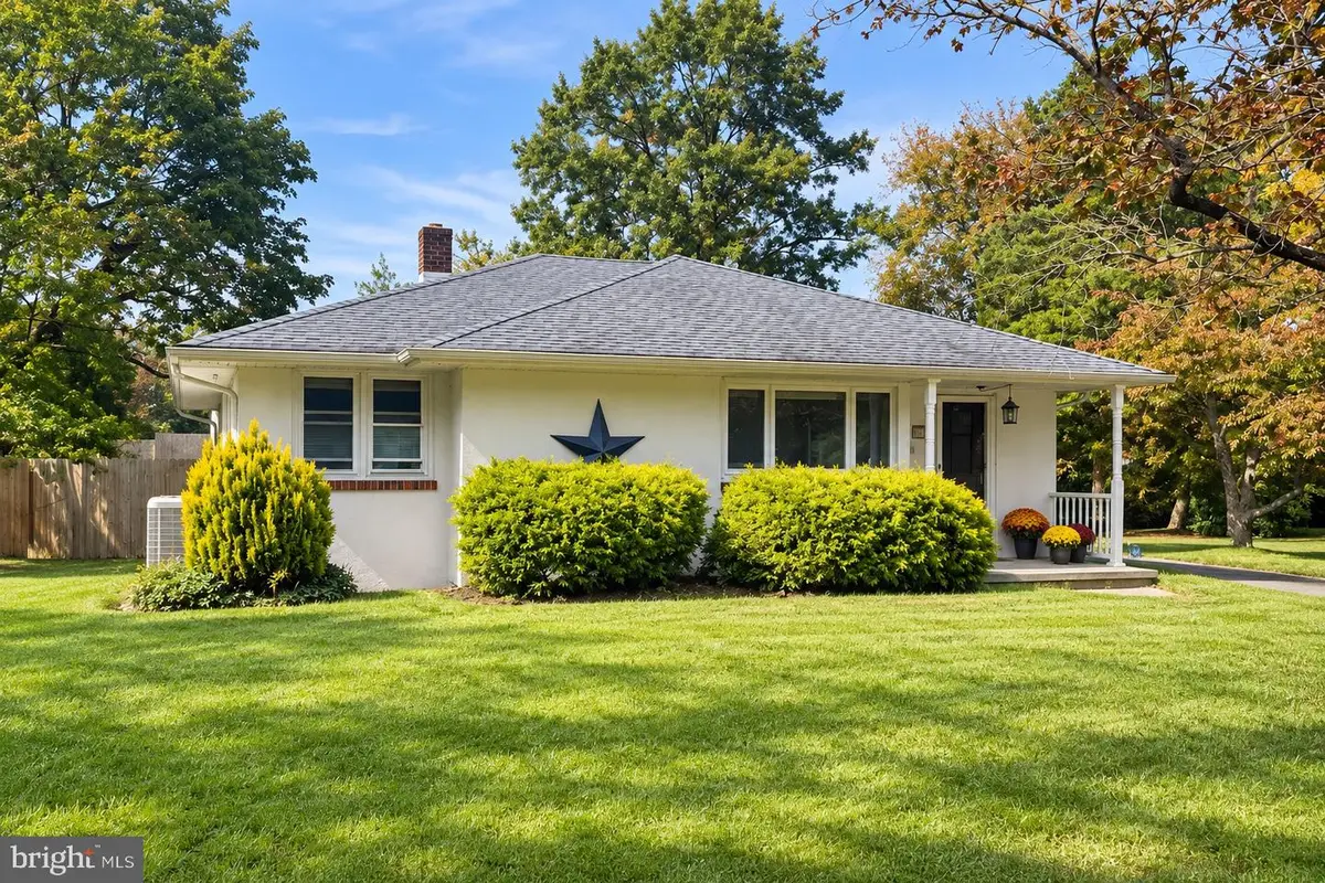 818 Holmes Ave, Vineland, NJ 08361 - #1