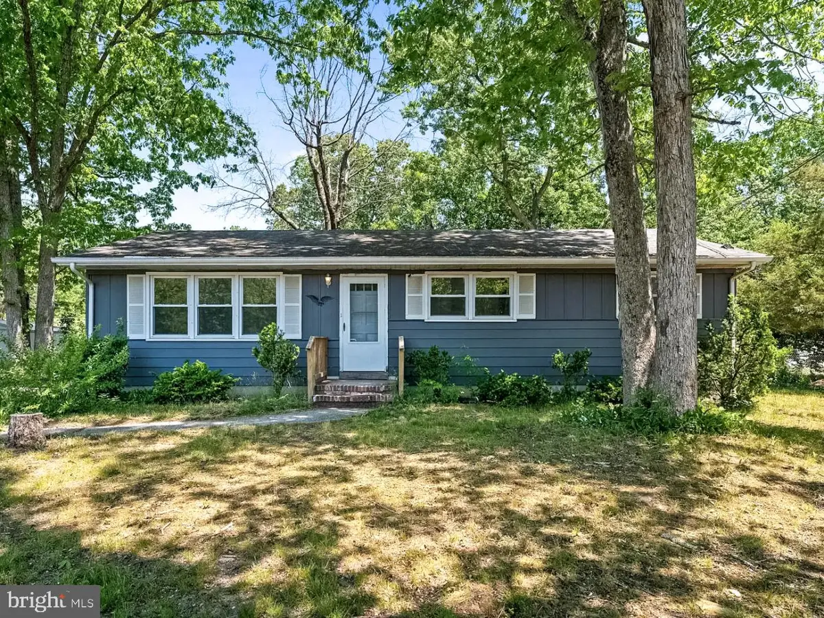 443 Manor Ave, Millville, NJ 08332 - #1
