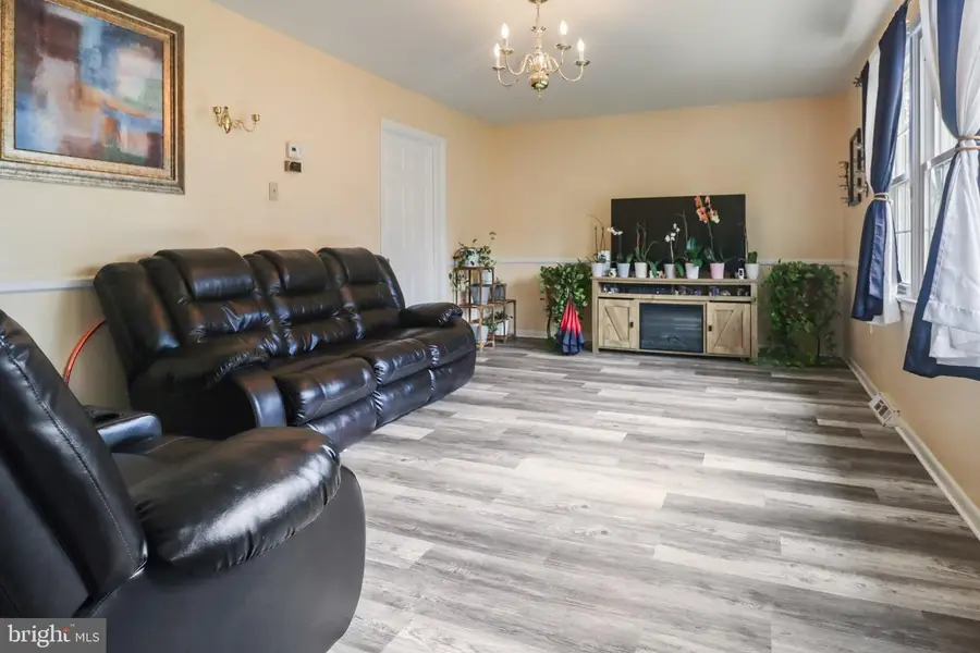 562 Wayne Ave, Vineland, NJ 08360 - #3