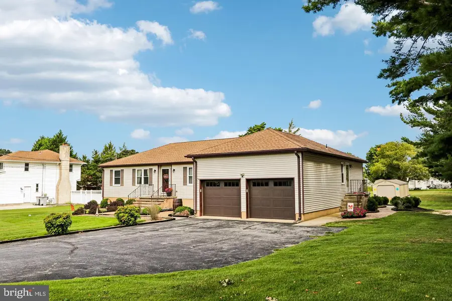 4148 Genoa Ave, Vineland, NJ 08361 - #2