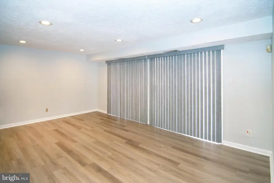 93 Kenwood Dr, Sicklerville, NJ 08081 - Image #3