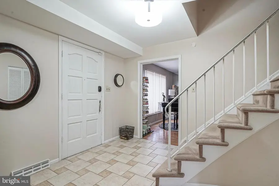 1004 Owl Pl, Cherry Hill, NJ 08003 - Image #3