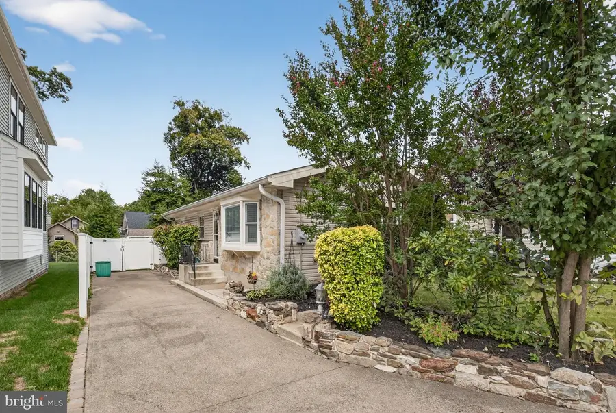 219 E Madison Ave, Collingswood, NJ 08108 - Image #2