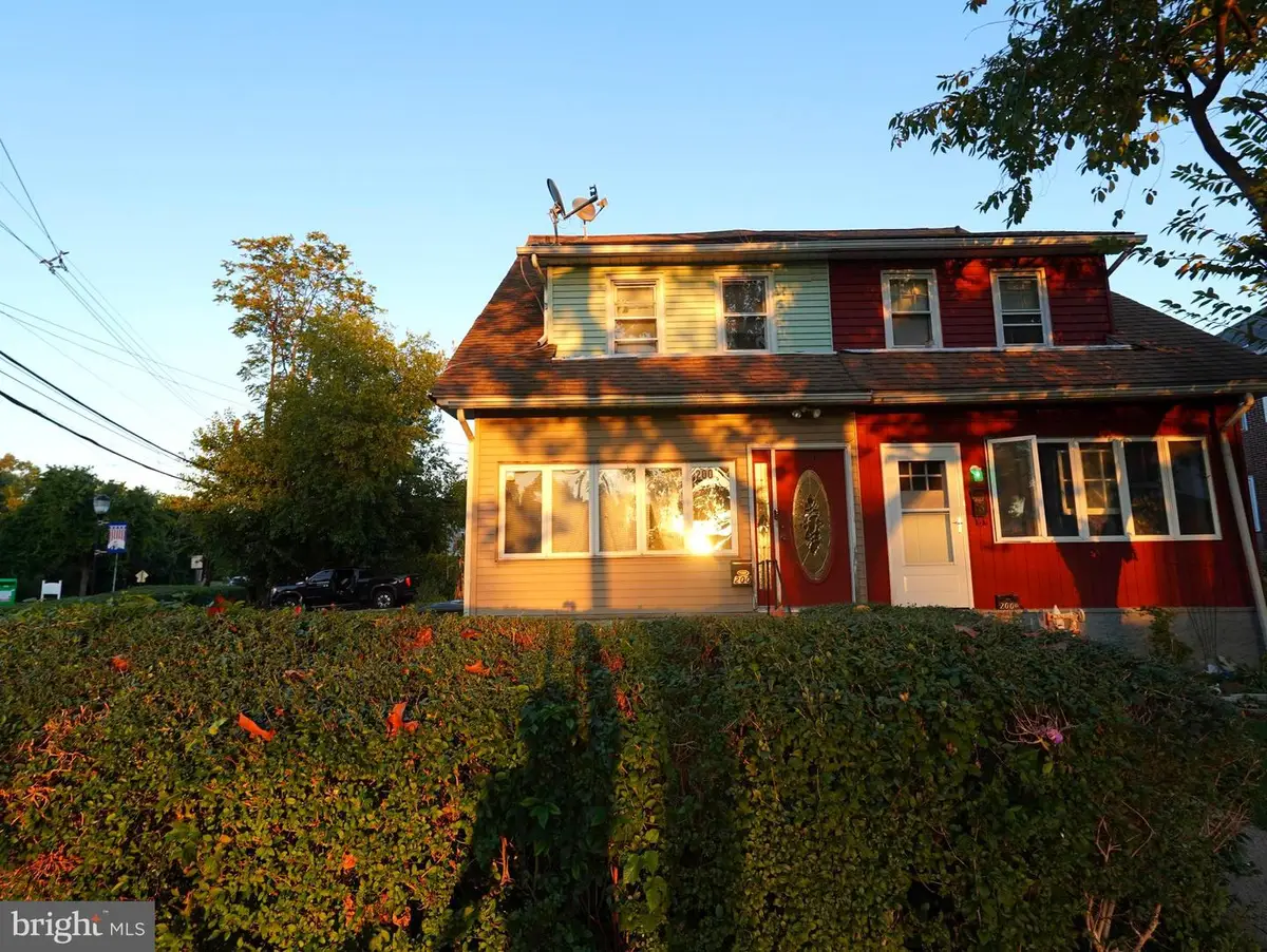 200 Evergreen Ave, Oaklyn, NJ 08107 - Image #1