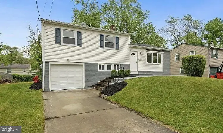 311 W Maiden Ln, Somerdale, NJ 08083 - Image #2