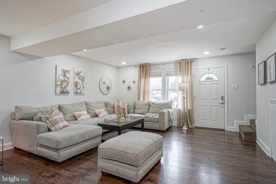 48 Memphis Ct, Sicklerville, NJ 08081 - Image #2