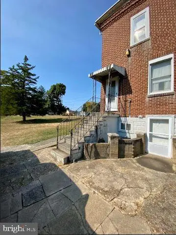 52 Brown Ave, Blackwood, NJ 08012 - Image #2