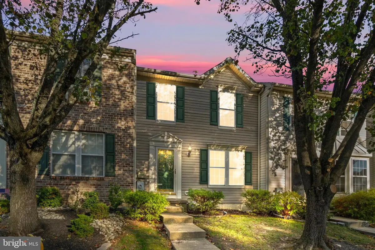 19 Coachlight Dr, Sicklerville, NJ 08081 - Image #1