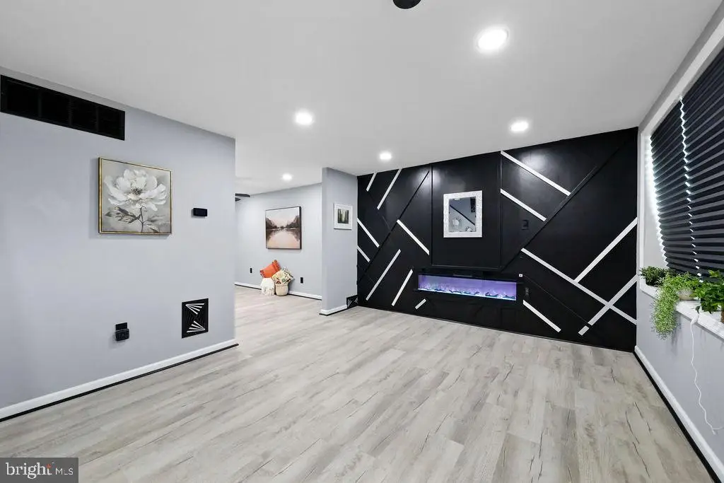 1020 Niagara Rd, Camden, NJ 08104 - Image #1