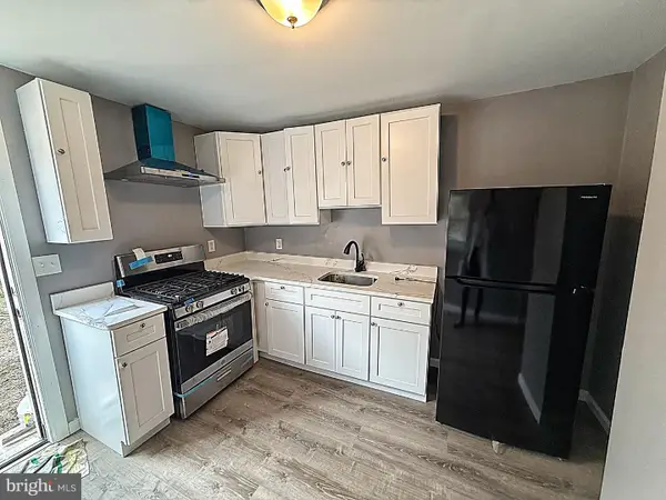 917 S 8th St, CAMDEN, NJ 08103