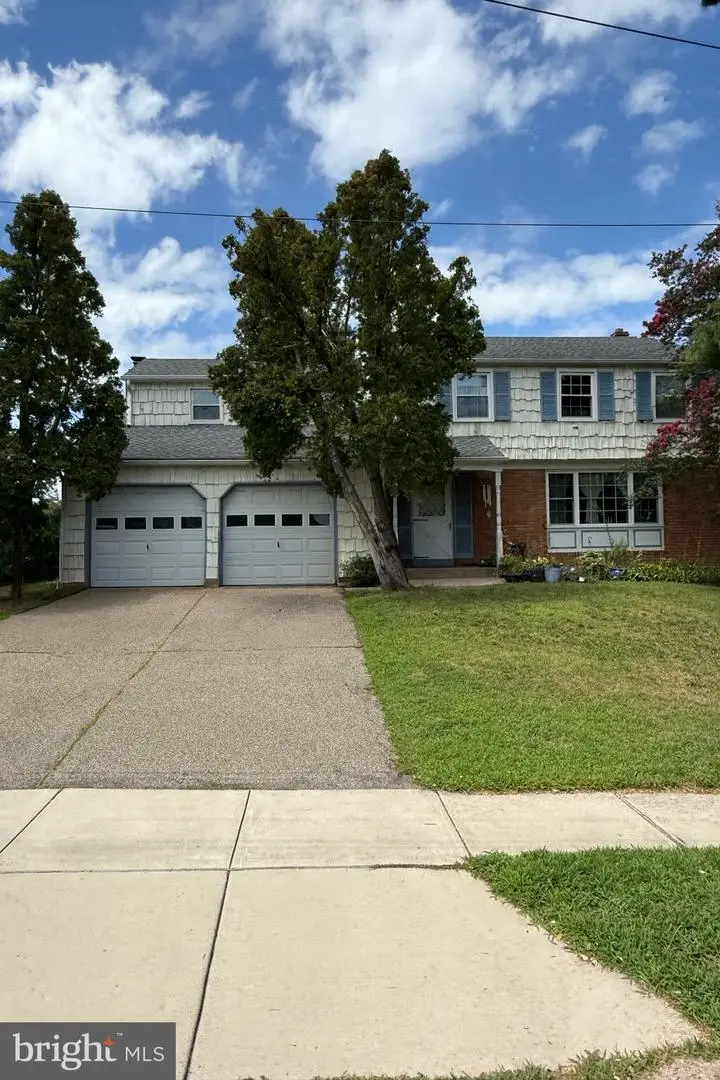 4 Bellows Ln, Cherry Hill, NJ 08002 - Image #1