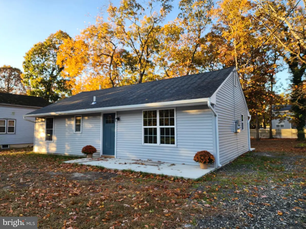 130 E Clearview Ave, Pine Hill, NJ 08021 - Image #1