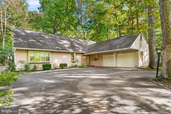 7 Dale Dr, VOORHEES, NJ 08043