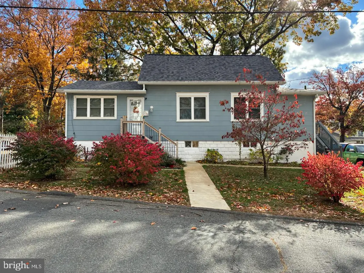 232 Garden Ter, Runnemede, NJ 08078 - Image #1