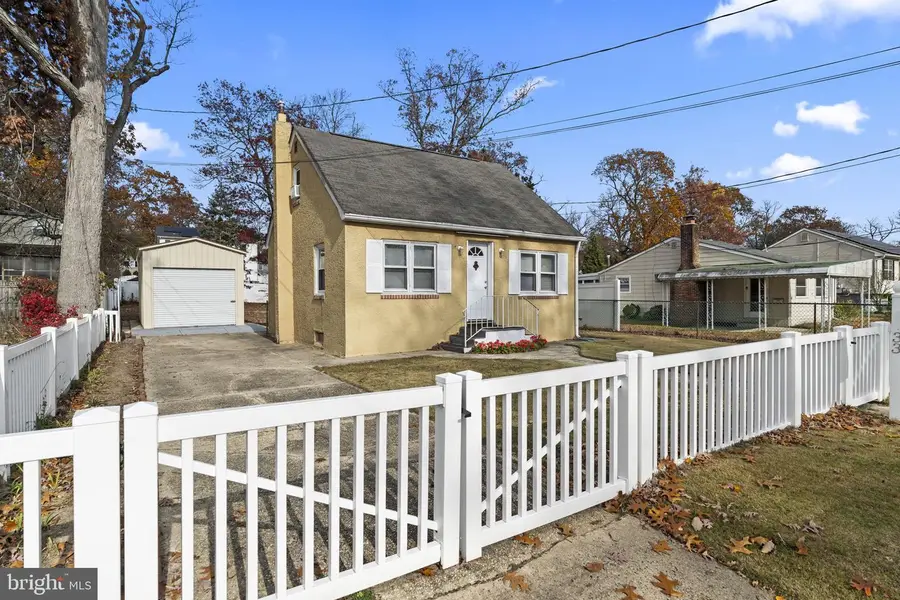 33 E 6th Ave, Pine Hill, NJ 08021 - Image #2