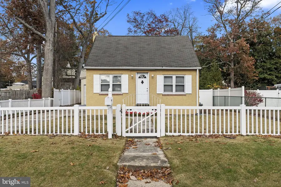 33 E 6th Ave, Pine Hill, NJ 08021 - Image #3