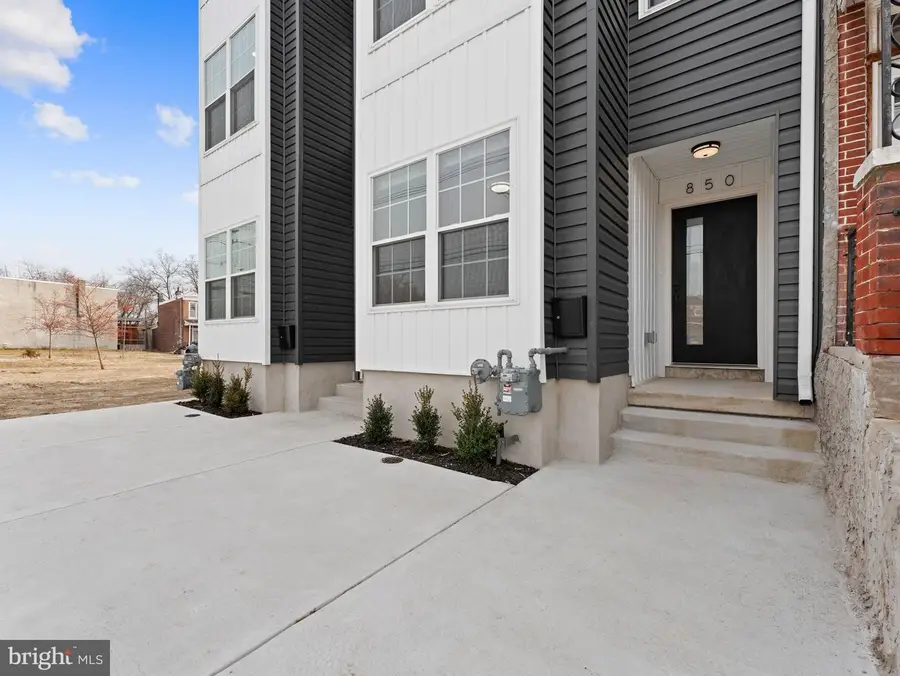 850 Woodland Ave, Camden, NJ 08104 - #3