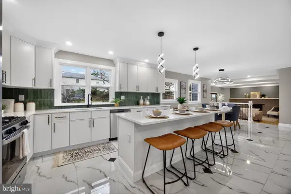 515 Balsam Rd, CHERRY HILL, NJ 08003