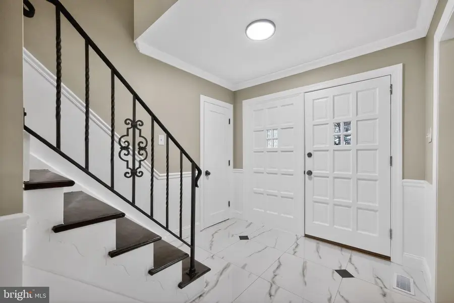 515 Balsam Rd, Cherry Hill, NJ 08003 - Image #3